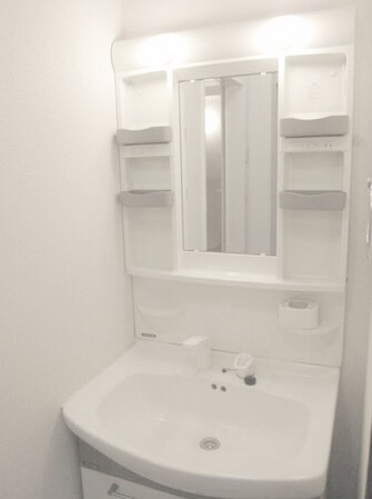 リリー坂下Bの物件内観写真